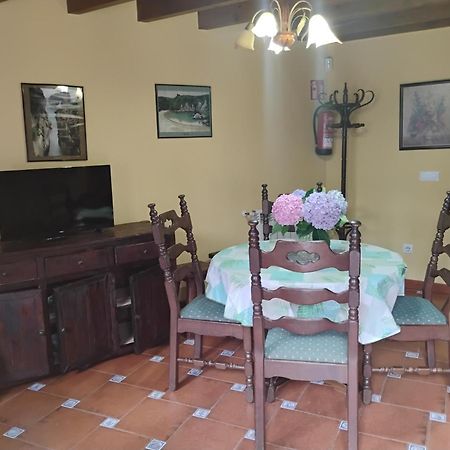 Casa Rural Casa Azul Villahormes エクステリア 写真