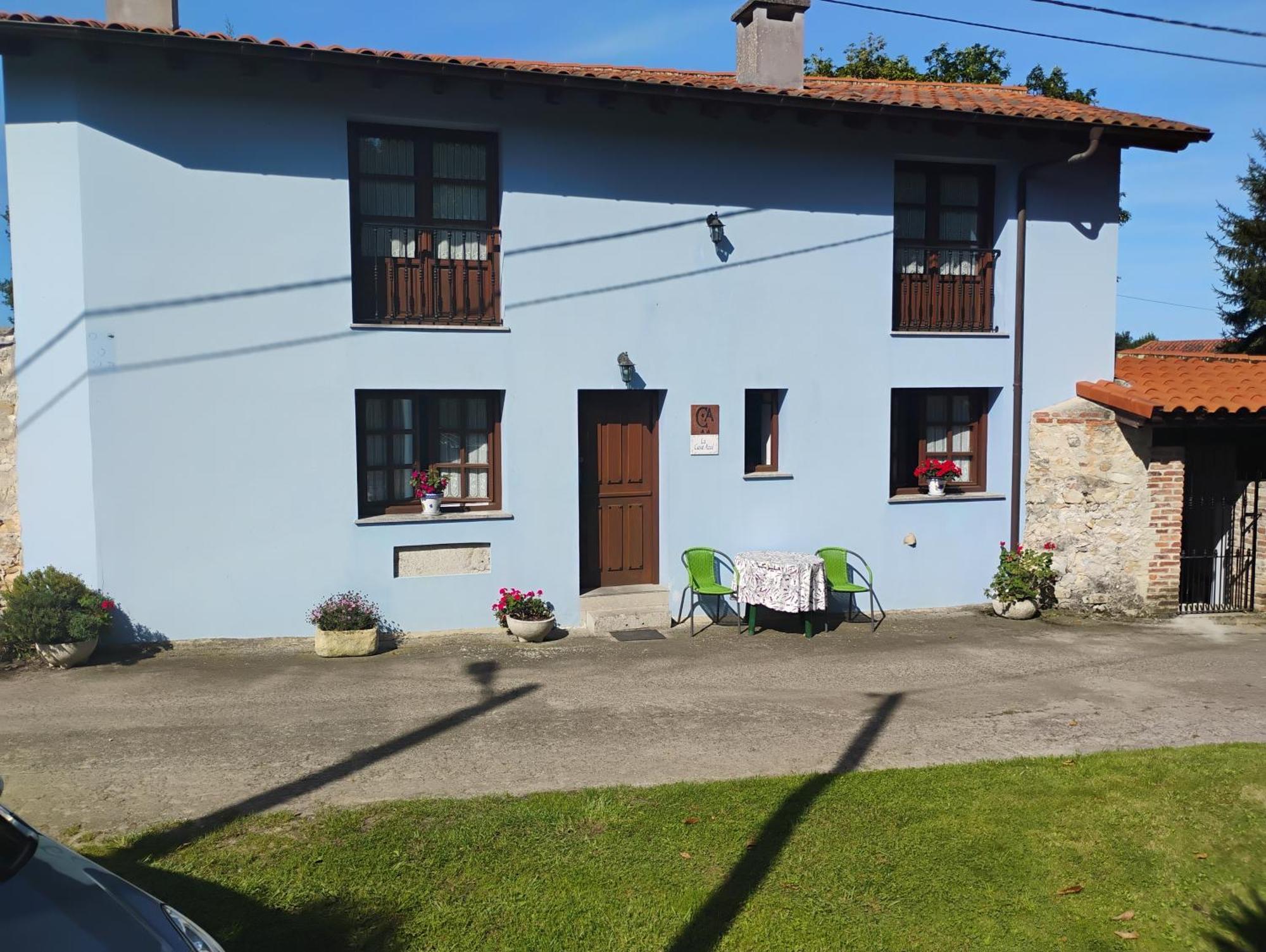 Casa Rural Casa Azul Villahormes エクステリア 写真