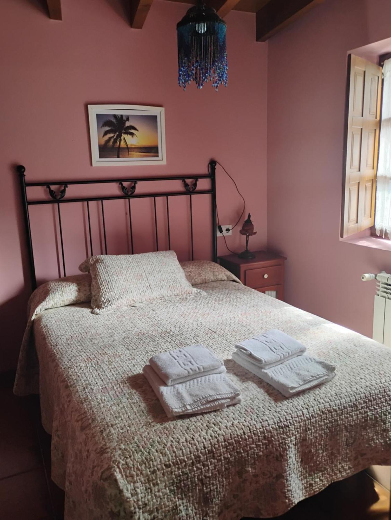 Casa Rural Casa Azul Villahormes エクステリア 写真