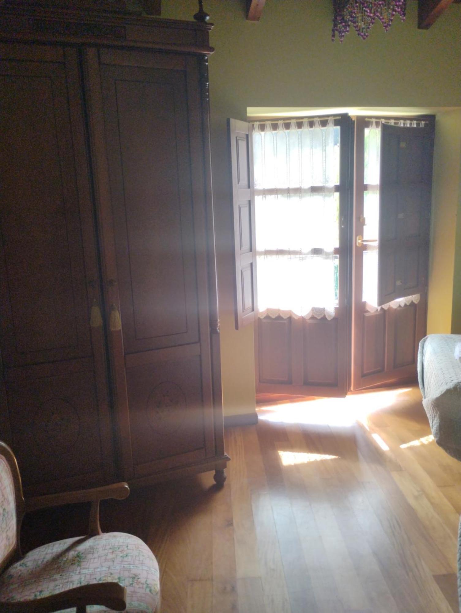 Casa Rural Casa Azul Villahormes エクステリア 写真